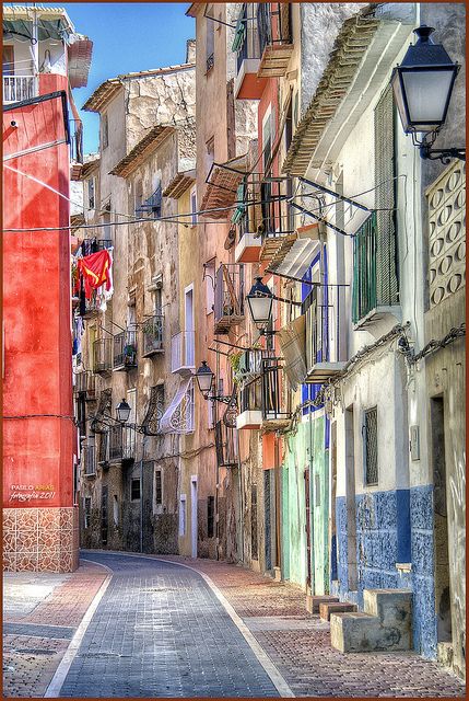 dc00d9e82e2ca80d4d2d04d4739308ba